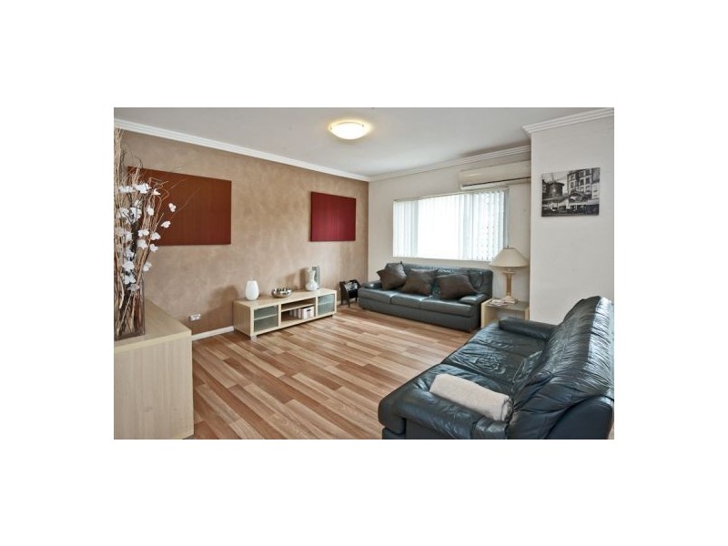 18/13-19 Robert Street, Penrith NSW 2750