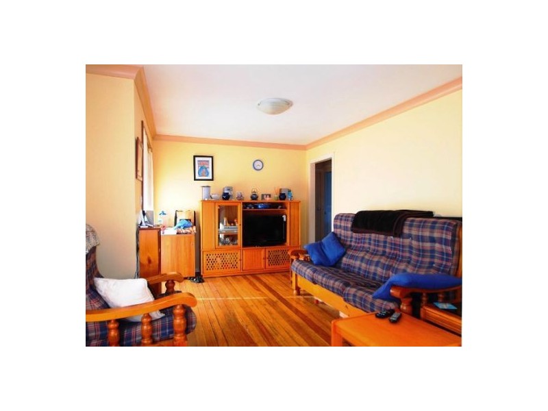 60 Third Street, Warragamba NSW 2752