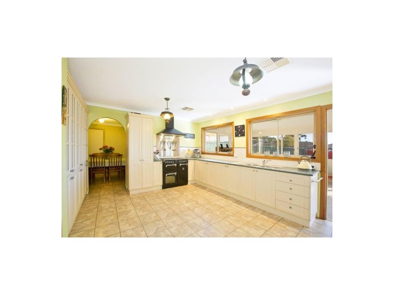 9 Charkers Street, South Penrith NSW 2750