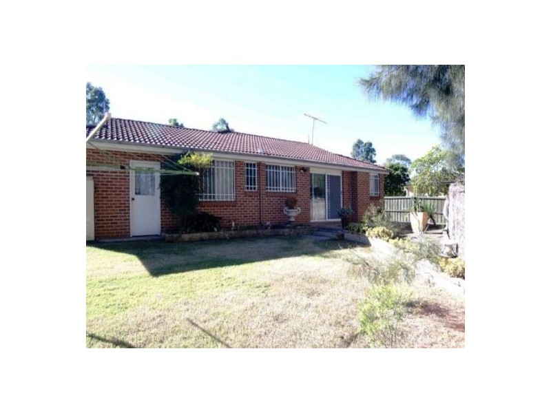 4 Sherwood Circuit, Penrith NSW 2750