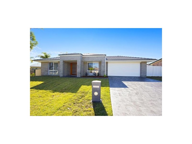 12 Andromeda Drive, Cranebrook NSW 2749