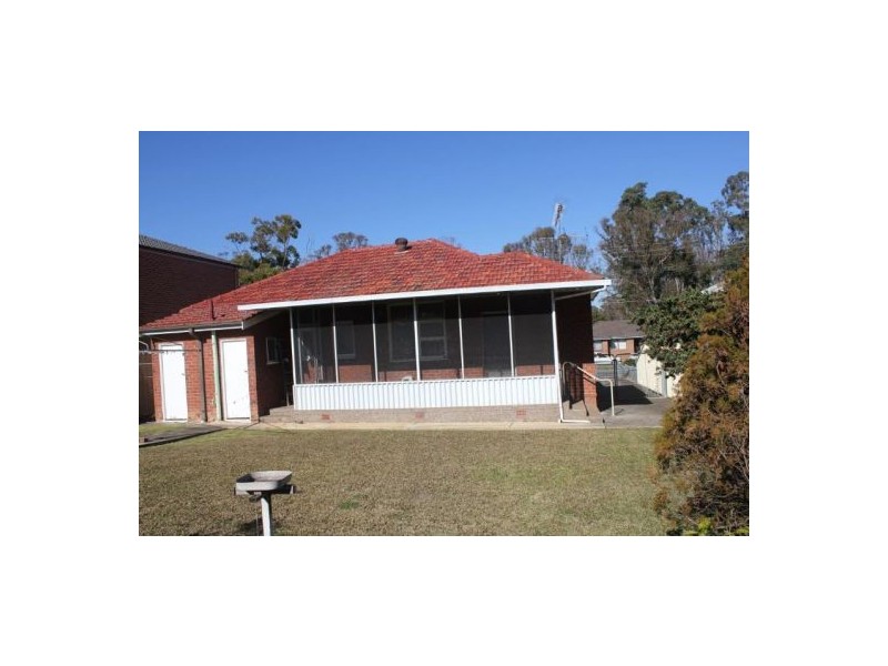 43 Barlow Street, Cambridge Park NSW 2747