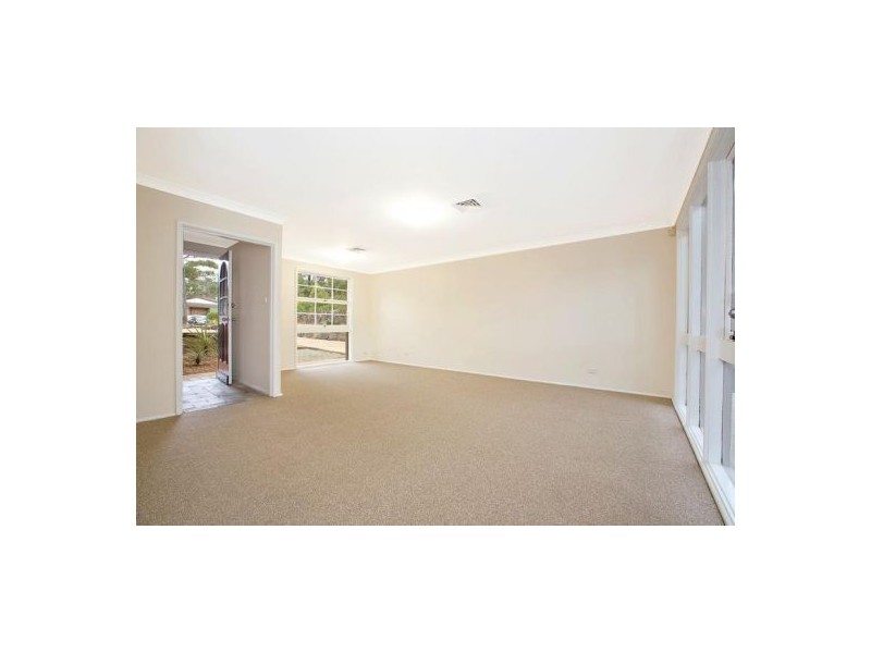 5 Blackbutt Place, Leonay NSW 2750