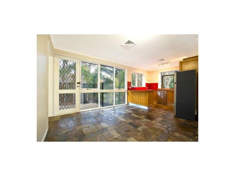 5 Blackbutt Place, Leonay NSW 2750