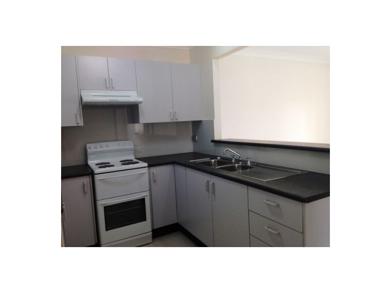 2/51 Goldmark Crescent, Cranebrook NSW 2749