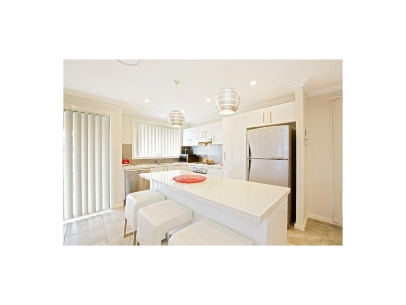 15 Cherrywood Street, Claremont Meadows NSW 2747