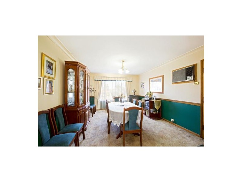 9 Rugby Street, Cambridge Park NSW 2747