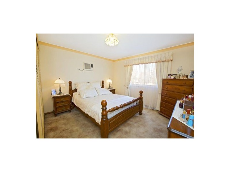 9 Rugby Street, Cambridge Park NSW 2747