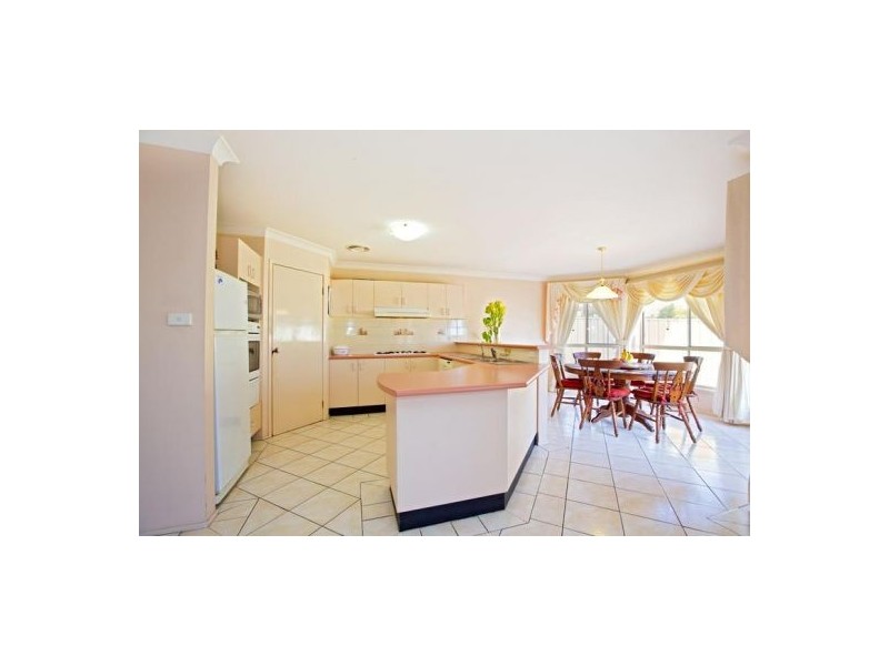 12 Bayldon Place, Glenmore Park NSW 2745