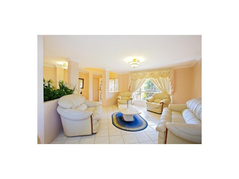 12 Bayldon Place, Glenmore Park NSW 2745