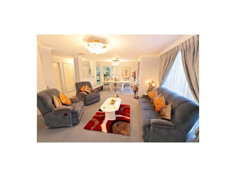 32 Jirramba Court, Glenmore Park NSW 2745