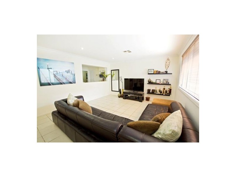 4 Linksview Avenue, Leonay NSW 2750