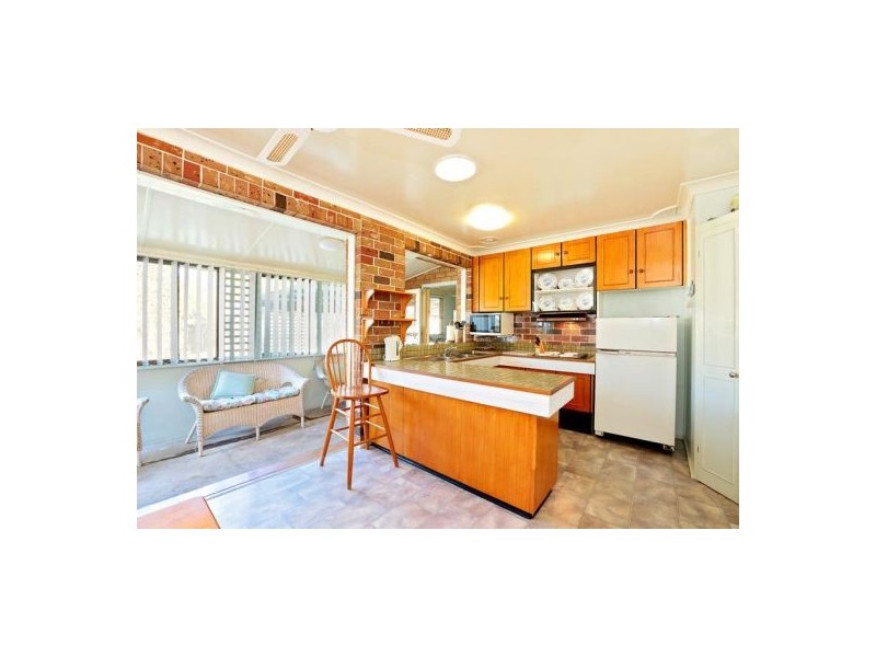 50 William Street, Cambridge Park NSW 2747