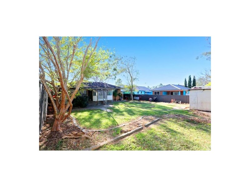 50 William Street, Cambridge Park NSW 2747