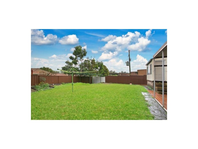 67 College Street, Cambridge Park NSW 2747