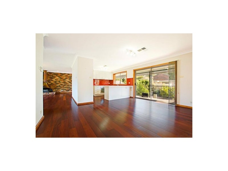 27 Currawong Crescent, Leonay NSW 2750