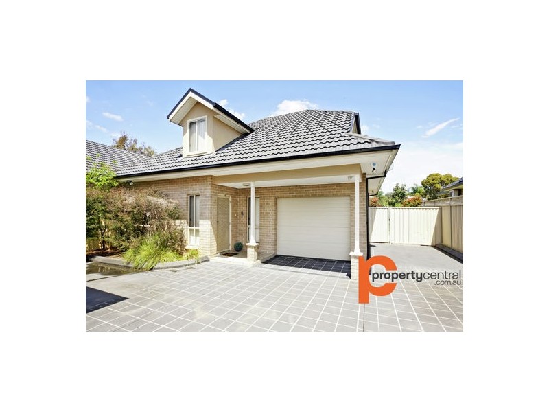 4/30 Brisbane Street, Oxley Park NSW 2760