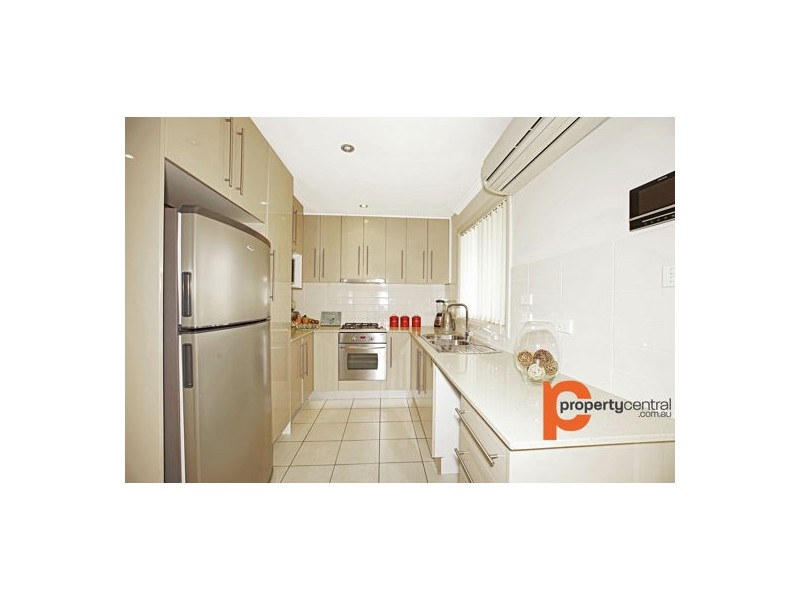 4/30 Brisbane Street, Oxley Park NSW 2760