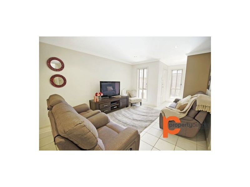 4/30 Brisbane Street, Oxley Park NSW 2760