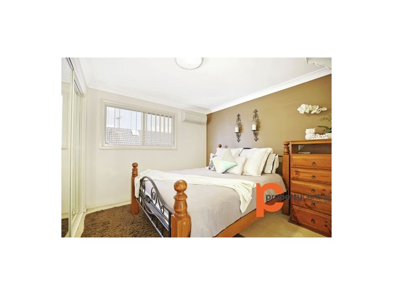 4/30 Brisbane Street, Oxley Park NSW 2760