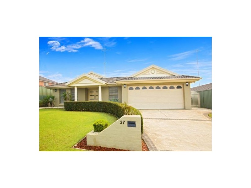 27 Windorra Avenue, Glenmore Park NSW 2745