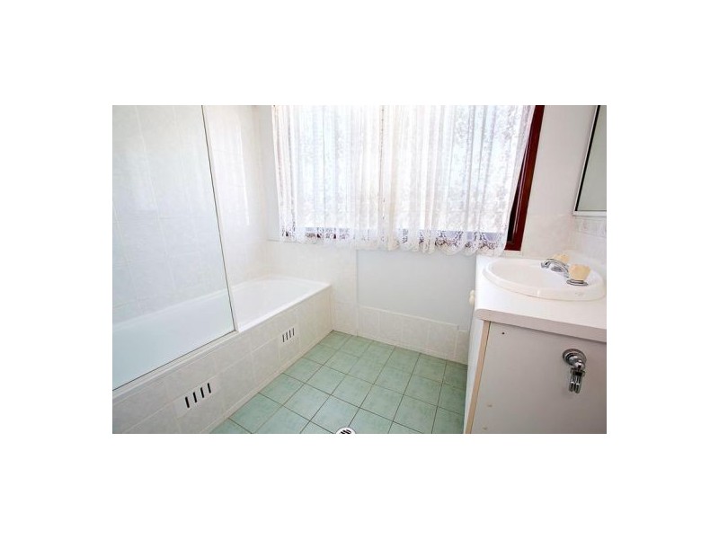 13 Sunflower Drive,, Claremont Meadows NSW 2747