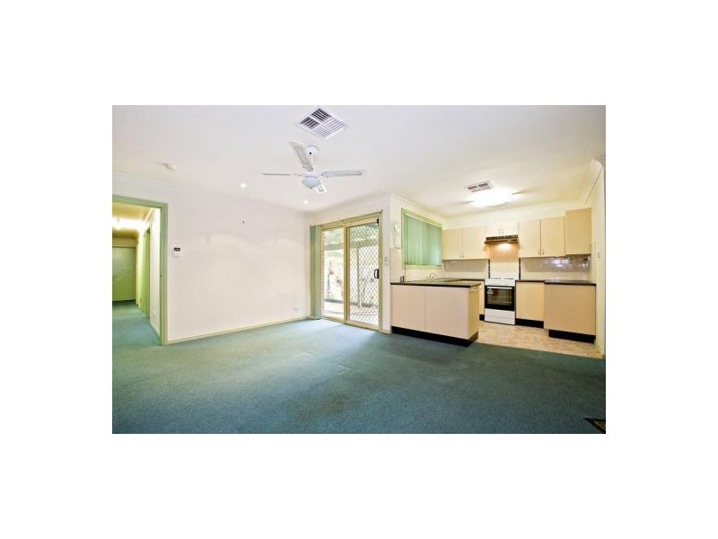 2/38 Edward Street, Kingswood NSW 2747