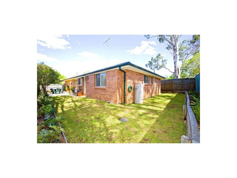 27b Barker Street, Cambridge Park NSW 2747