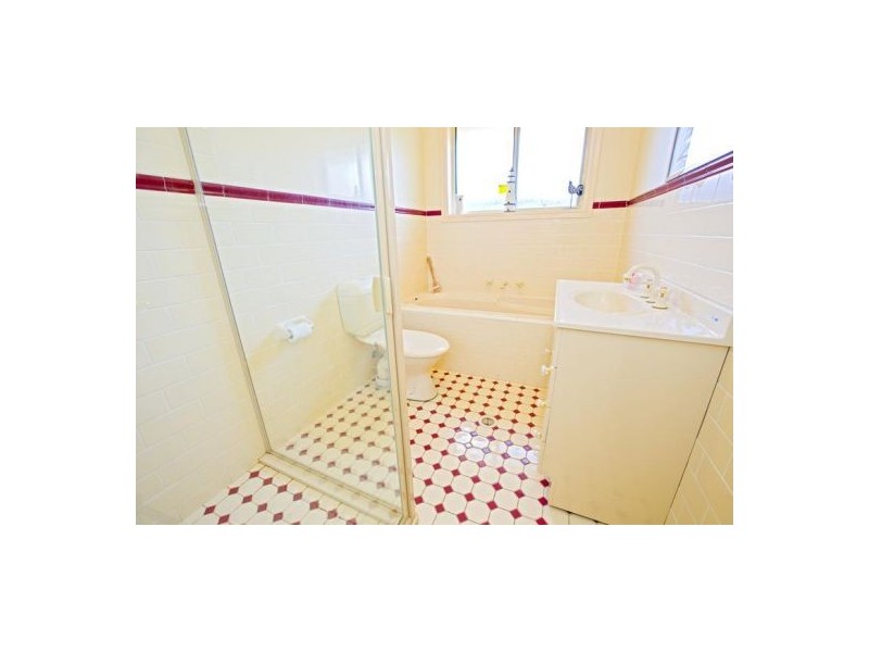 27b Barker Street, Cambridge Park NSW 2747