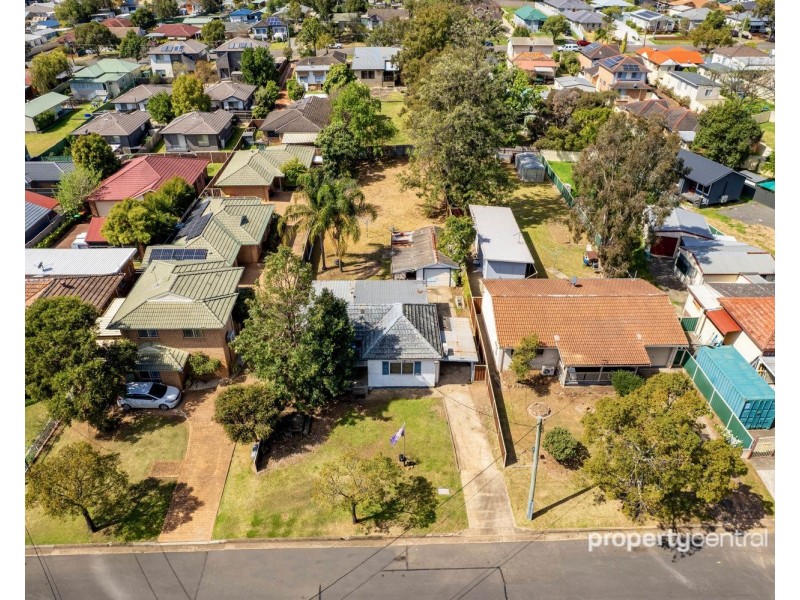 54 Barker Street, Cambridge Park NSW 2747