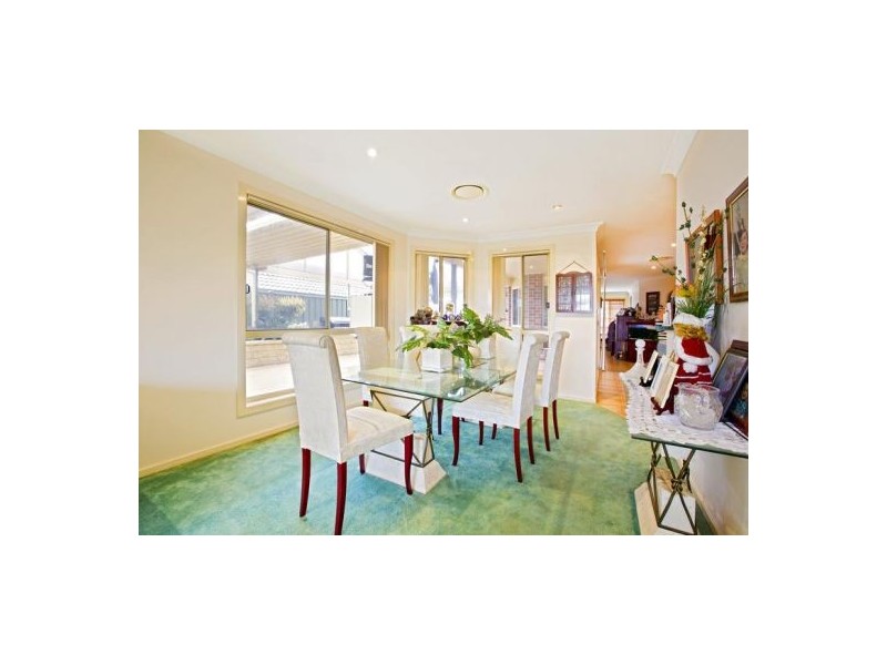 30 Windorra Avenue, Glenmore Park NSW 2745