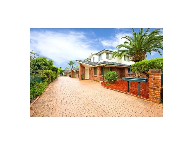 3/13 Lethbridge Street, Penrith NSW 2750