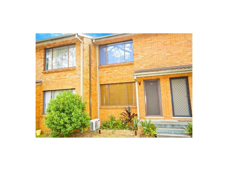 23/2-8 Kazanis Court, Werrington NSW 2747