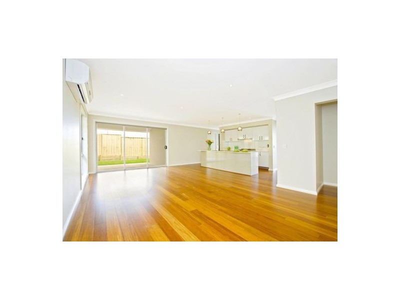 23 Yerrang Avenue, Glenmore Park NSW 2745