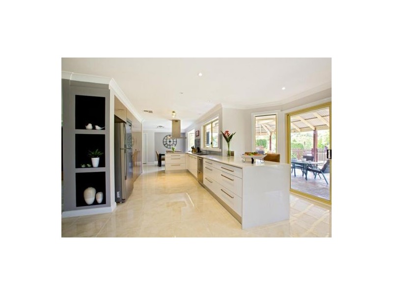 174 Linden Crescent, Cranebrook NSW 2749