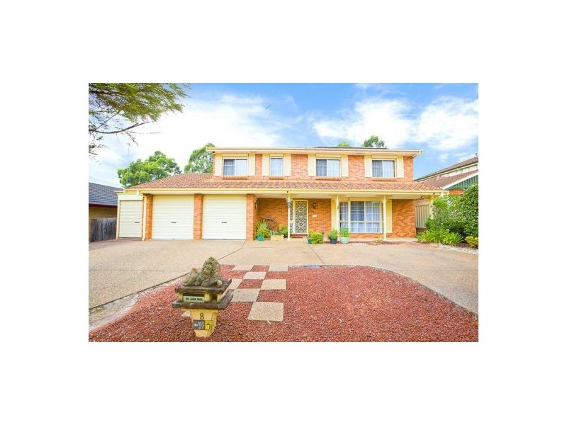 8 Schoolhouse Road, Glenmore Park NSW 2745