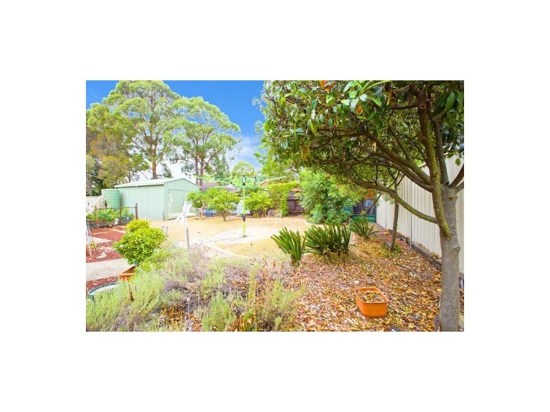 8 Schoolhouse Road, Glenmore Park NSW 2745