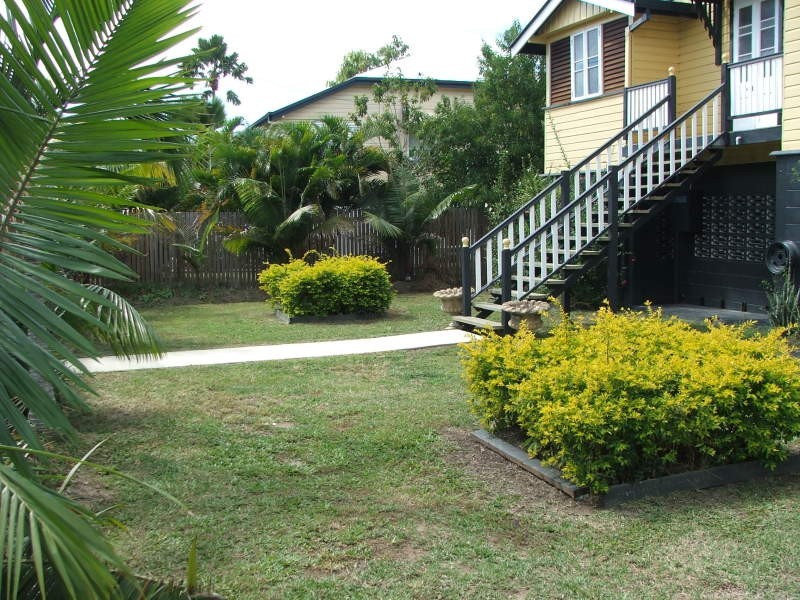 Hermit Park QLD 4812