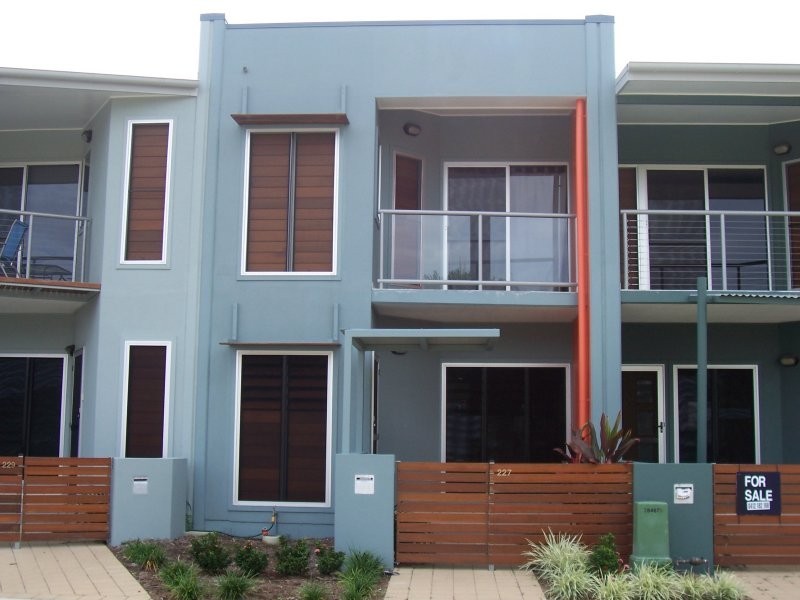 227 Riverside Boulevard, Douglas QLD 4814