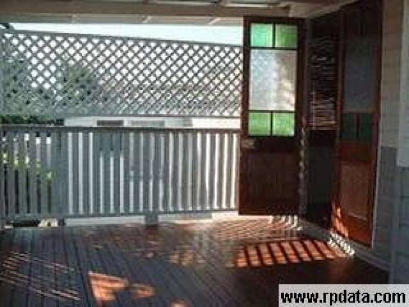 Railway Estate QLD 4810