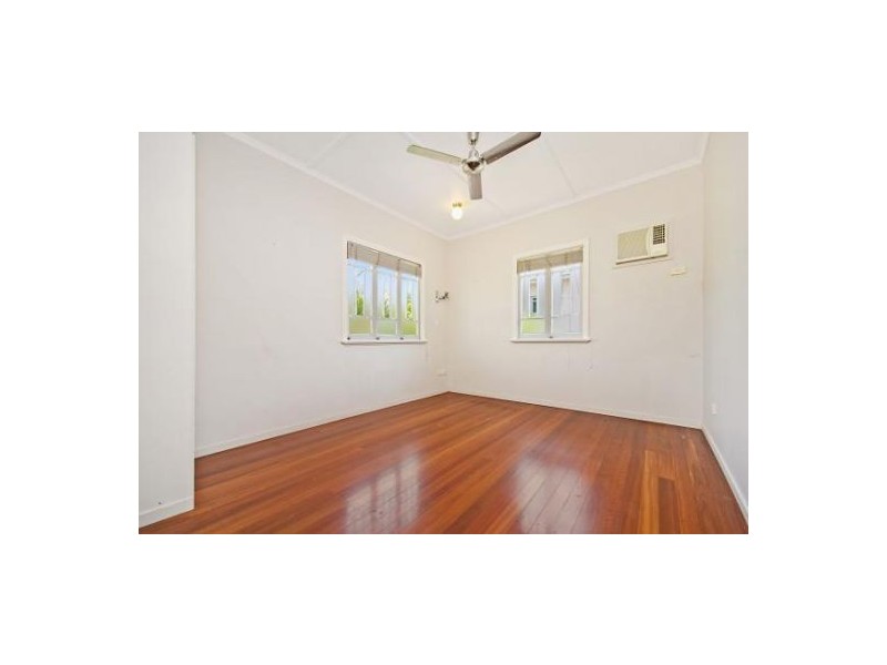 Hermit Park QLD 4812