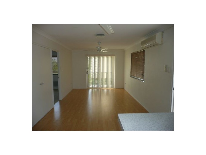 West End QLD 4810