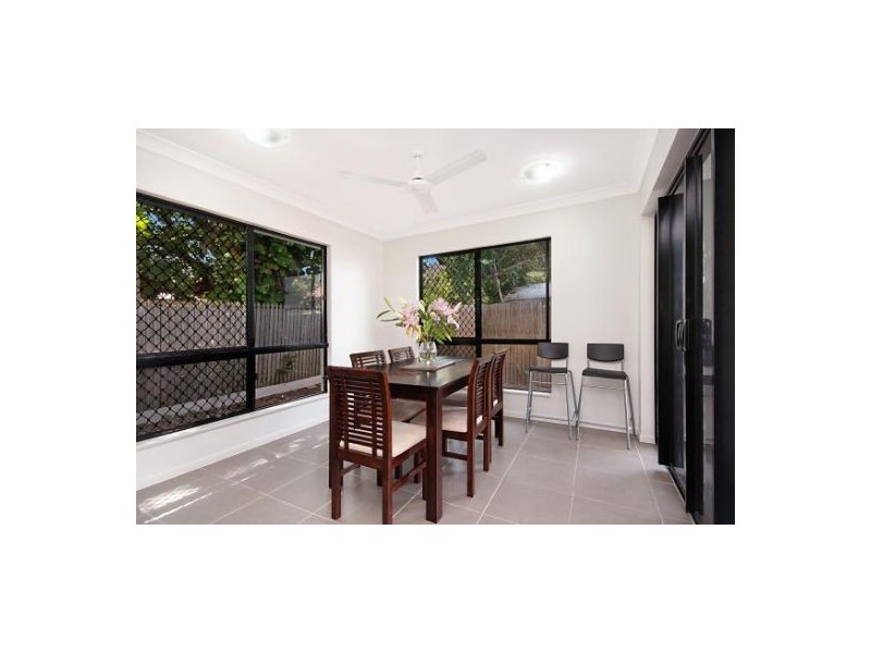 West End QLD 4810