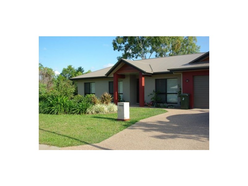 Bushland Beach QLD 4818