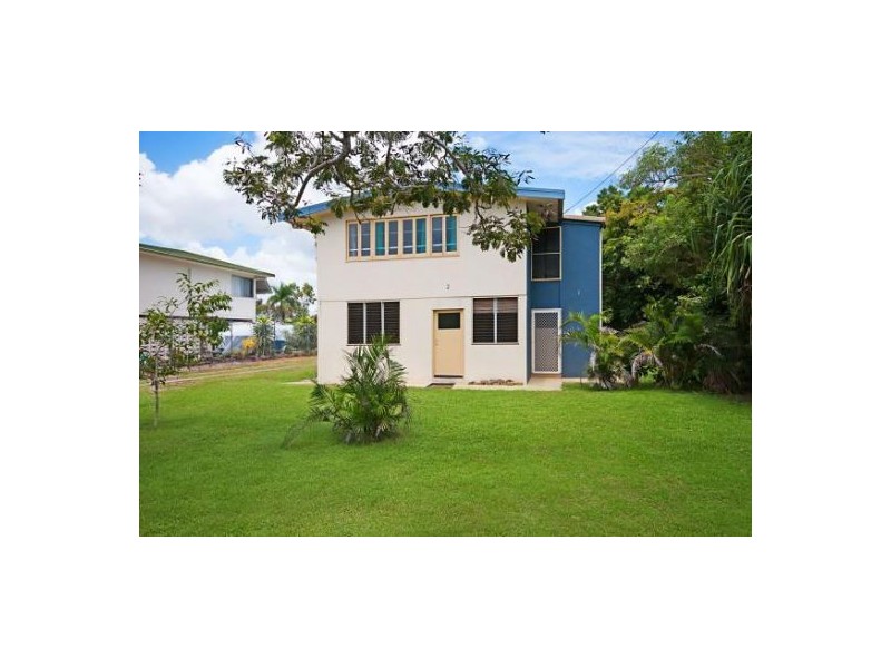Rowes Bay QLD 4810