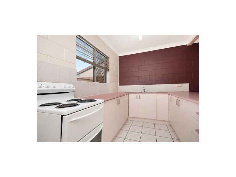 Pimlico QLD 4812