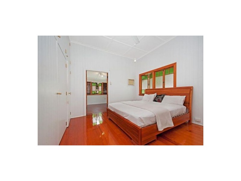 Hermit Park QLD 4812