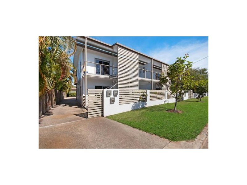 Rowes Bay QLD 4810