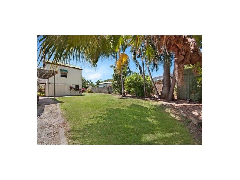 Railway Estate QLD 4810