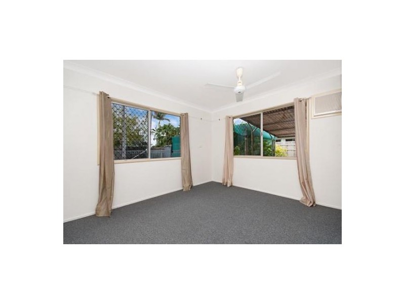 Kirwan QLD 4817